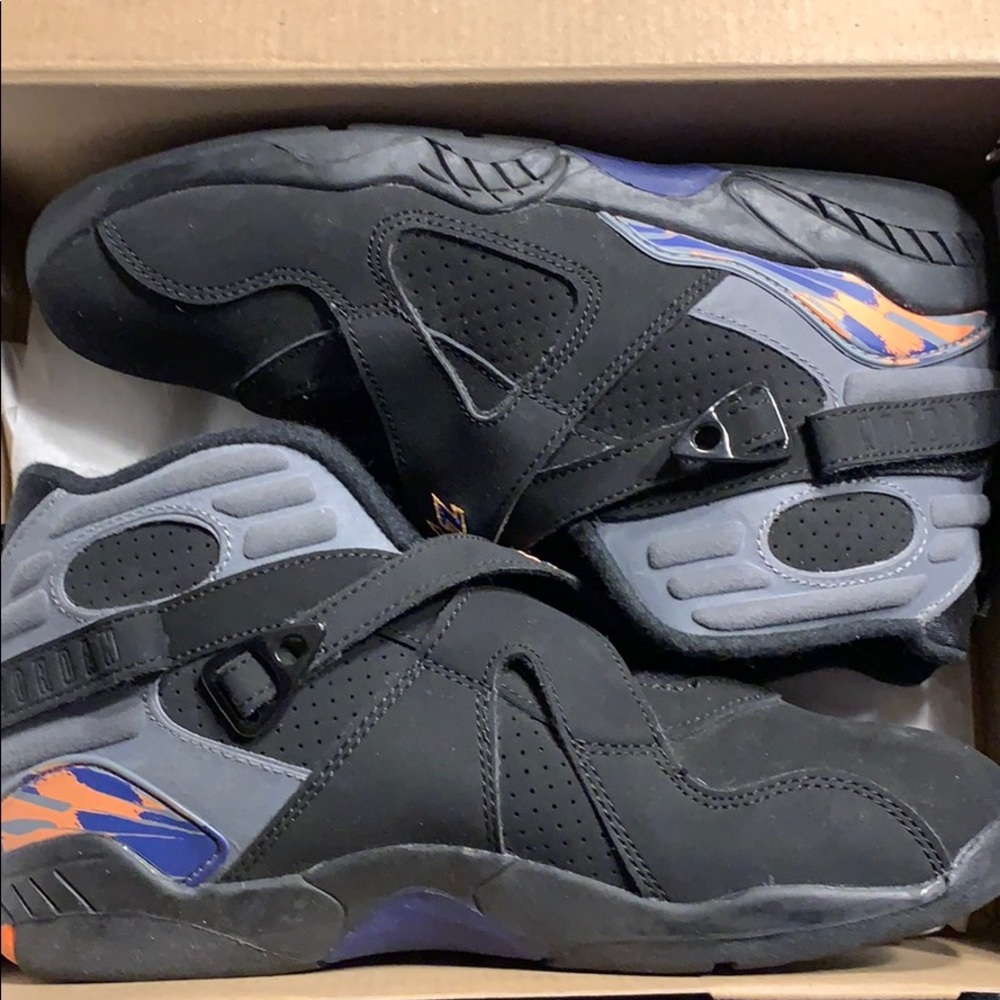 Jordan Retro 8 Phoenix